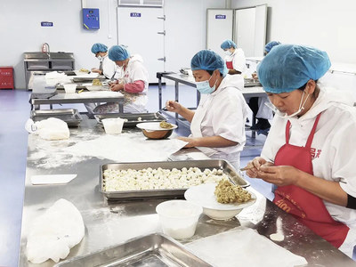 看！非遺+年味 “小餃子”的傳承與發(fā)展在人事勞動代理服務(wù)中的角色